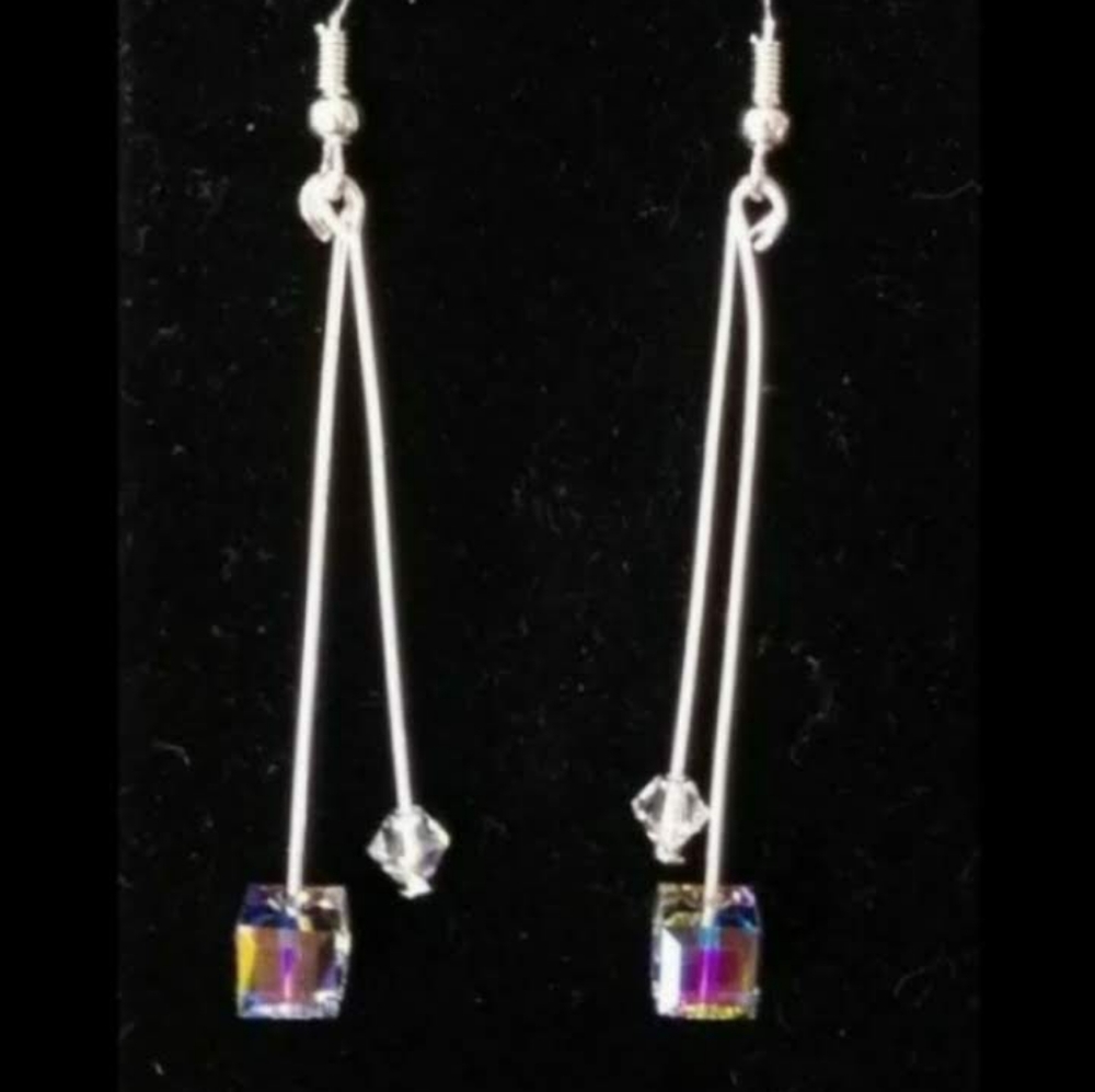 🎓Swarovski Borealis cube earrings